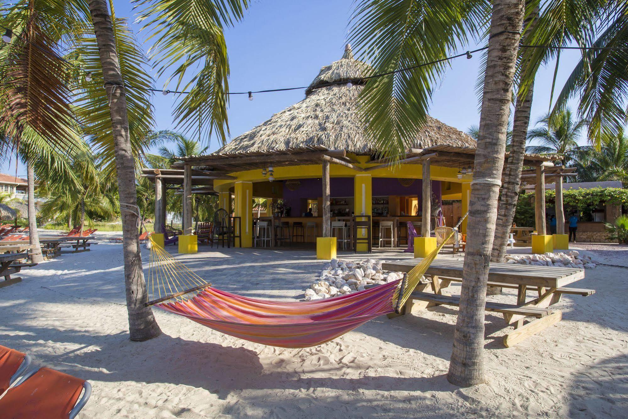 Blue Bay Lodges Curacao ภายนอก รูปภาพ
